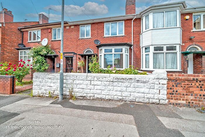 3 Bedroom Terraced House For Sale In Dorsett Road, Darlaston, Wednesbury, WS10