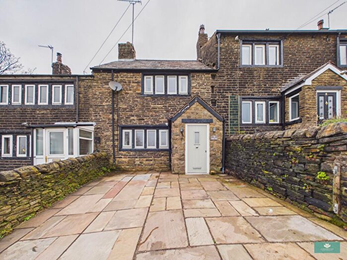 2 Bedroom Terraced House For Sale In Higher Park, Shaw, Greater Manchester, OL2