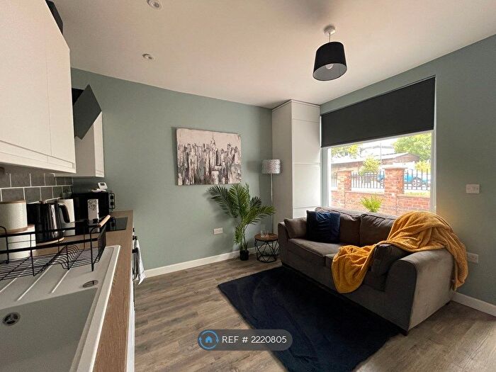 1 Bedroom Flat To Rent In Nottingham Road, Spondon, Derby, DE21