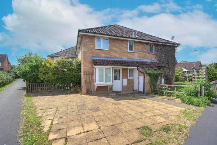 1 Bedroom Detached House To Rent In Bure Close, St. Ives, PE27
