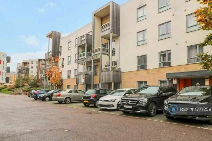 2 Bedroom Flat To Rent In Glenalmond Avenue, Cambridge, CB2