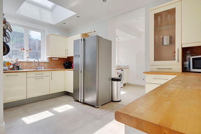 5 Bedroom Detached House For Sale In The Grove, Bournemouth, BH9