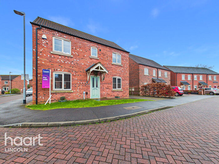 3 Bedroom Detached House For Sale In Acorn Drive, South Hykeham, LN6