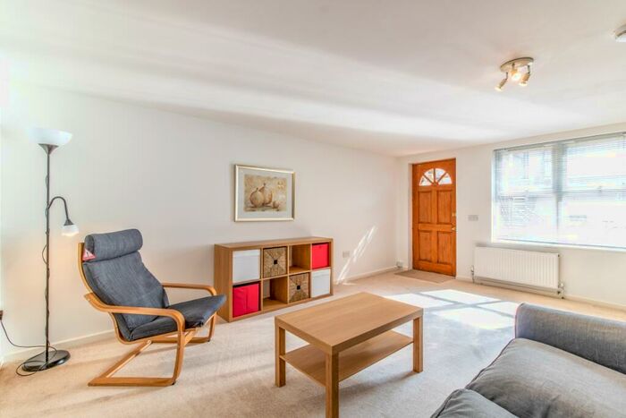 1 Bedroom Apartment To Rent In North Parade, Oxford, OX2