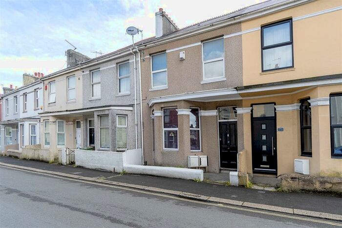 1 Bedroom Flat To Rent In Grenville Road, Plymouth, PL4