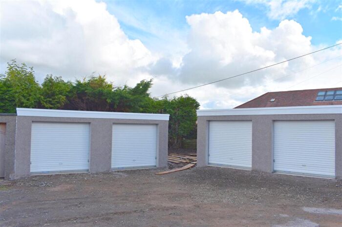 Garage / Parking To Rent In Alexander Avenue, Eaglesham, G76