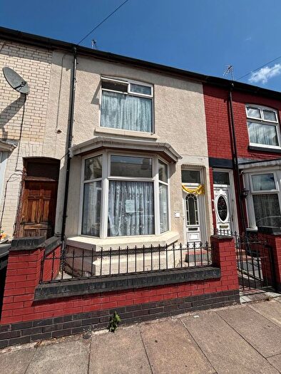 4 Bedroom Terraced House To Rent In Doncaster Road, Leicester, LE4