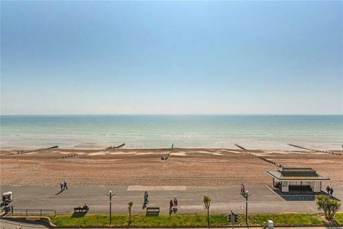 2 Bedroom Penthouse To Rent In Queens Road, Worthing, West Sussex, BN11