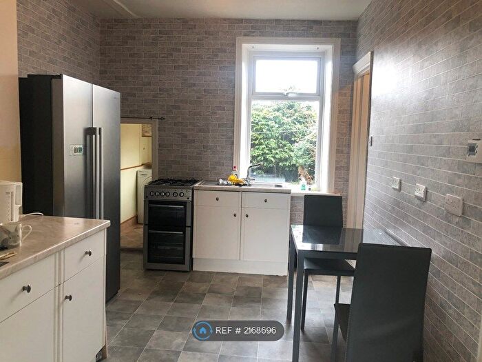 3 Bedroom Terraced House To Rent In Eccleshill, Bradford, BD2