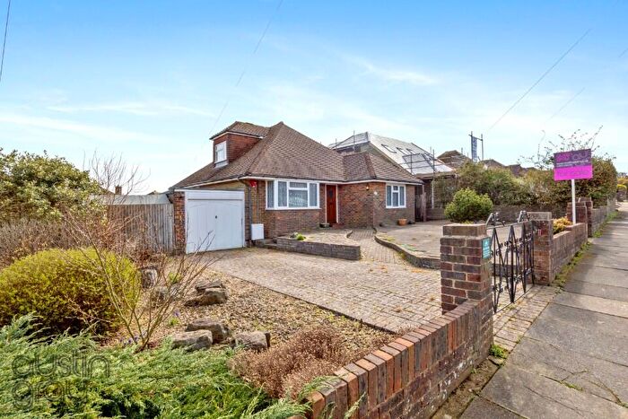 2 Bedroom Detached House For Sale In Green Ridge, BN1