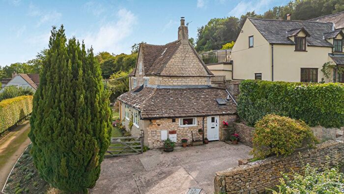 3 Bedroom Detached House For Sale In Bospin Lane, South Woodchester, Stroud, Gloucestershire, GL5