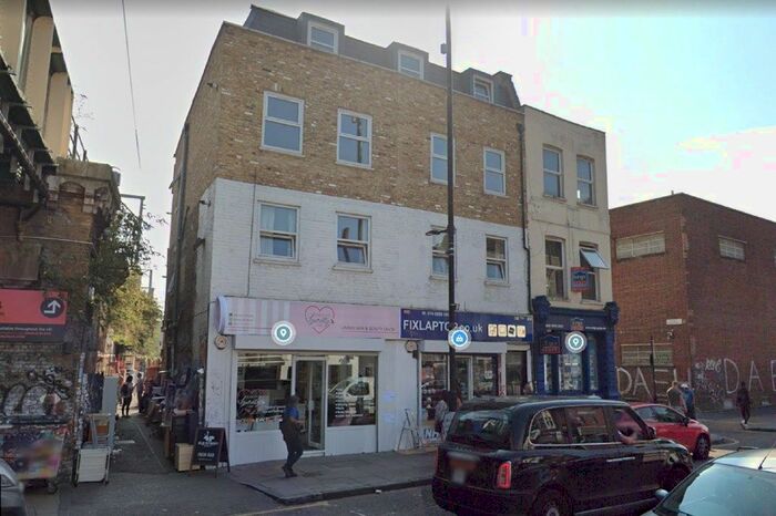 2 Bedroom Flat To Rent In Bethnal Green Road, London E2