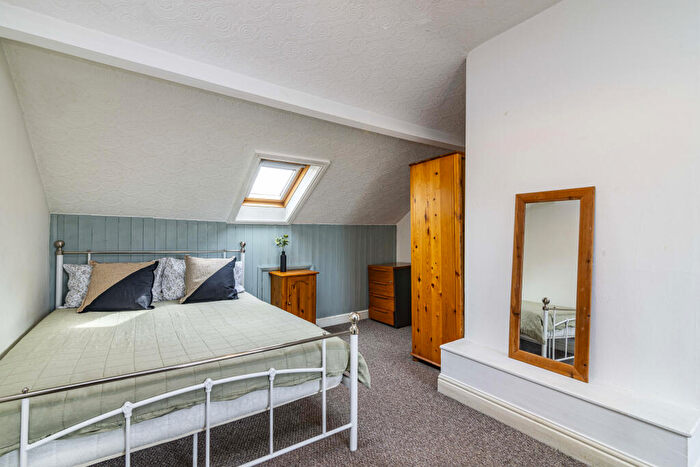 4 Bedroom Terraced House To Rent In West End // Bed House // Sep, LN1