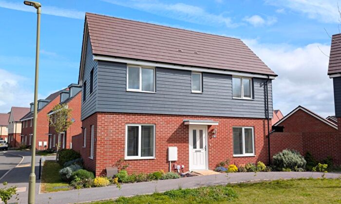 3 Bedroom Detached House For Sale In Flowe Drive, Wantage, OX12