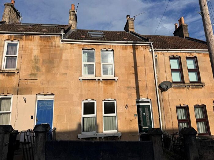 3 Bedroom Terraced House To Rent In Herbert Road, Bath, BA2