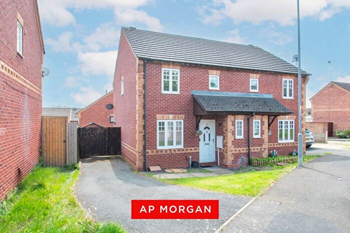3 Bedroom Semi Detached House For Sale In Appletree Lane, Brockhill, Redditch, Worcestershire, B97