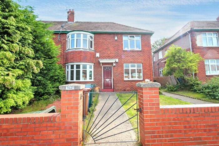 2 Bedroom Flat To Rent In Great North Road, Gosforth, Newcastle Upon Tyne, Tyne And Wear, NE3