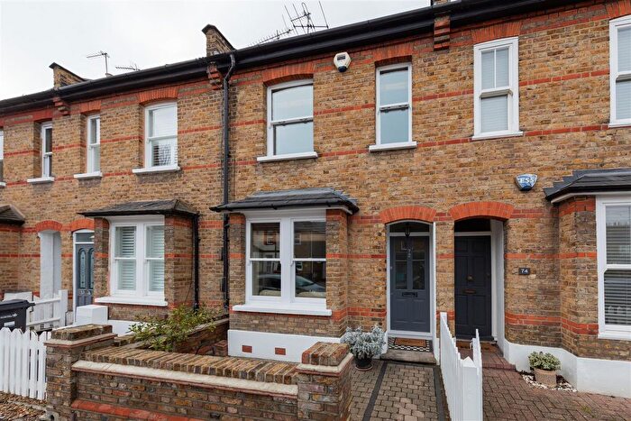 3 Bedroom Property For Sale In Cowley Road, Wanstead, E11