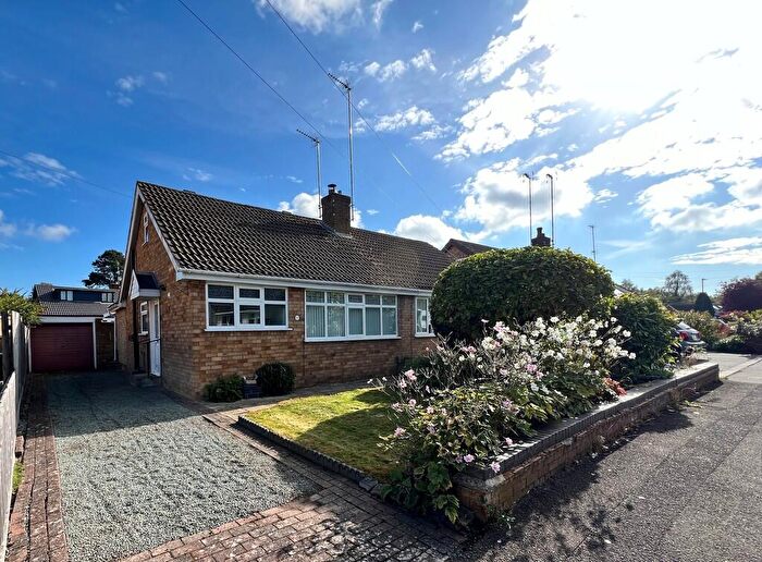 2 Bedroom Semi-Detached Bungalow For Sale In Offa Drive, Kenilworth, CV8