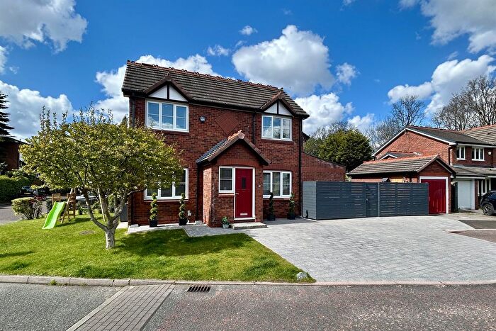 3 Bedroom Semi Detached House For Sale In Cuthbert Road, Cheadle, SK8