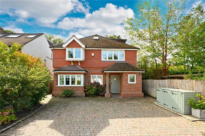 5 Bedroom Detached House For Sale In Westcar Lane, Hersham, Walton-on-Thames, Surrey, KT12