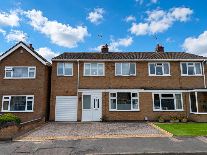 4 Bedroom Semi-Detached House For Sale In Spinney Avenue, Countesthorpe, Leicester, LE8