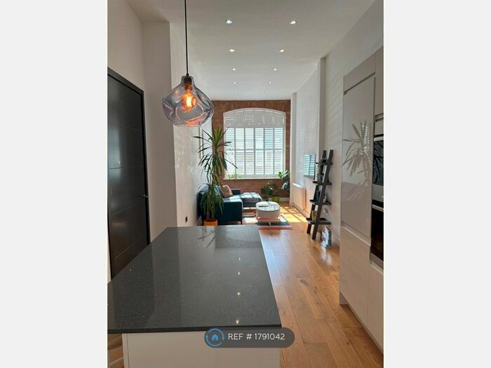 1 Bedroom Flat To Rent In Queens Row, London, SE17