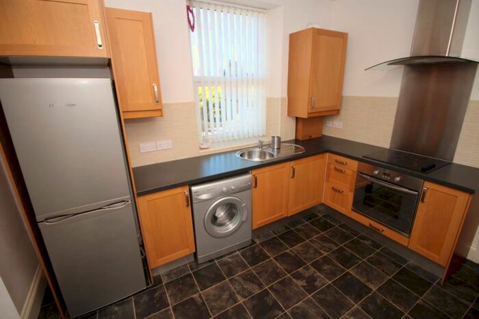 2 Bedroom Maisonette To Rent In Beech Grove Terrace, Crawcrook, Tyne And Wear, NE40