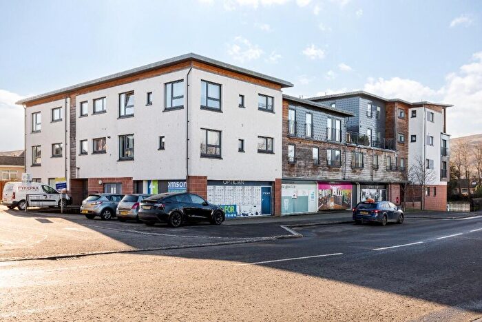 2 Bedroom Apartment For Sale In Balloch Road, Alexandria, Dunbartonshire, G83