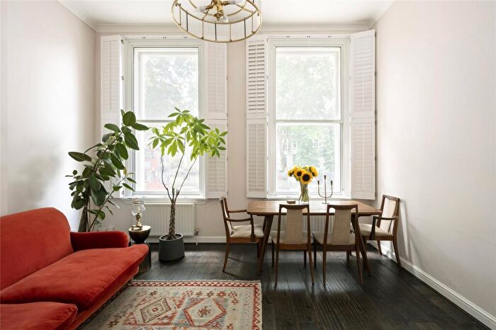 1 Bedroom Apartment To Rent In Cambridge Gardens, London, NW6