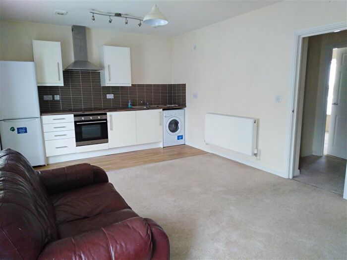 1 Bedroom Property To Rent In Mansel Street, Swansea, SA1