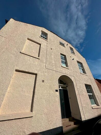 7 Bedroom Detached House To Rent In New Street, Leamington Spa, CV31