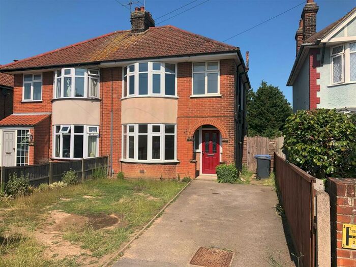 3 Bedroom Semi-Detached House To Rent In Heath Road, Ipswich, IP4