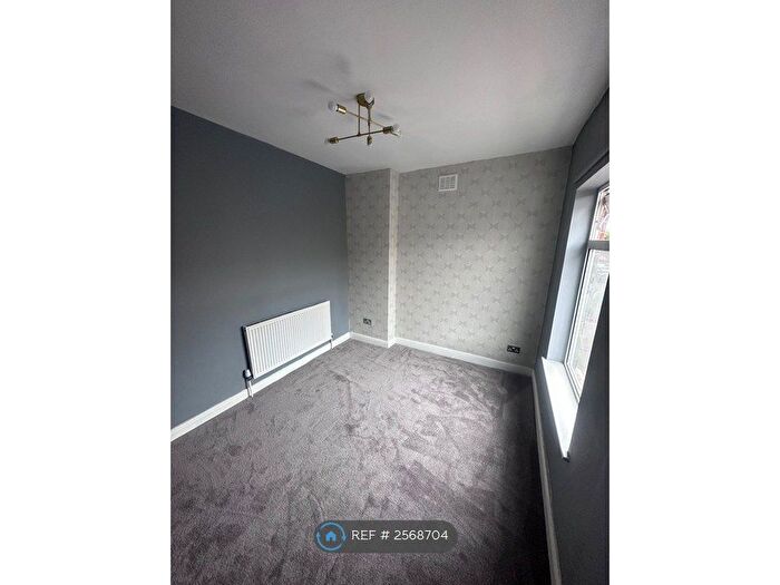 3 Bedroom Semi-Detached House To Rent In Dallas Street, Mansfield, NG18