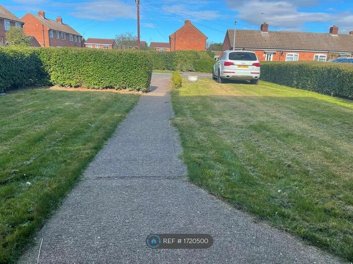 4 Bedroom Semi-Detached House To Rent In Millards Close, Cranfield, Bedford, MK43