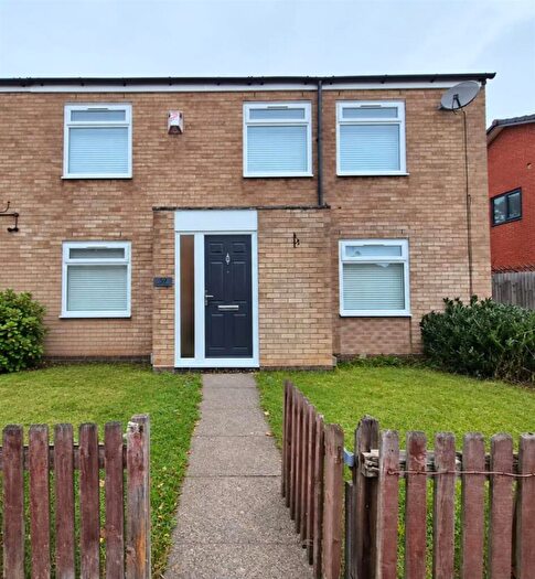 3 Bedroom Terraced House To Rent In Belgravia Close, Highgate, Birmingham, B5