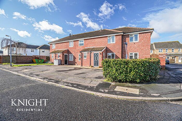 3 Bedroom Terraced House For Sale In Homefield Road, Colchester, CO2