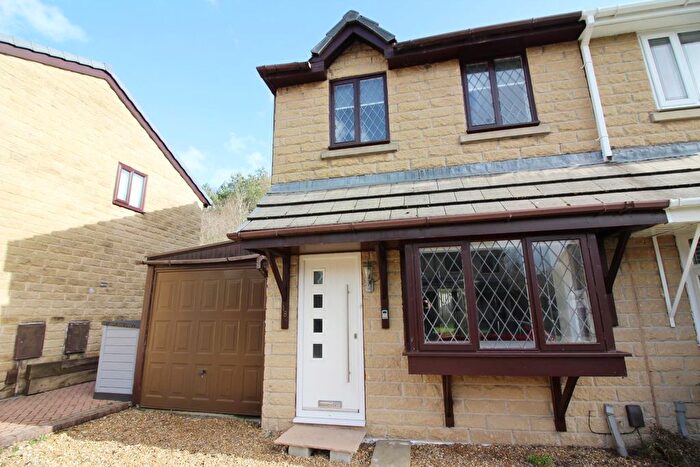 3 Bedroom Semi-Detached House To Rent In Hypatia Street, Bolton, BL2