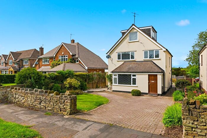 4 Bedroom Detached House For Sale In Walton Back Lane, Walton, S42