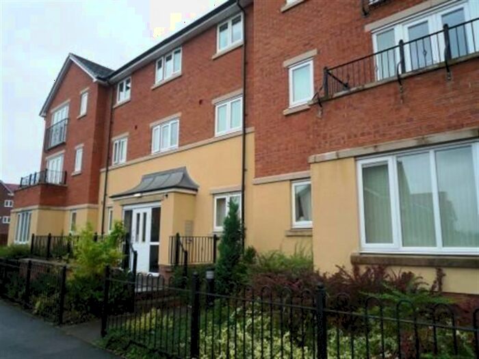 2 Bedroom Flat To Rent In Haverhill Grove, Wombwell, Barnsley, S73