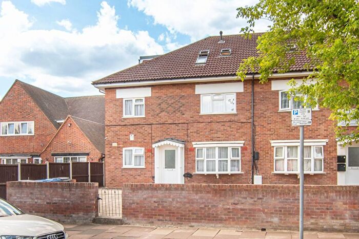 2 Bedroom Flat To Rent In Crawford Avenue, Sudbury, Wembley, HA0