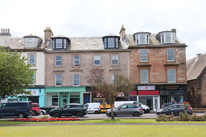 1 Bedroom Flat For Sale In Victoria Street, Rothesay, PA20
