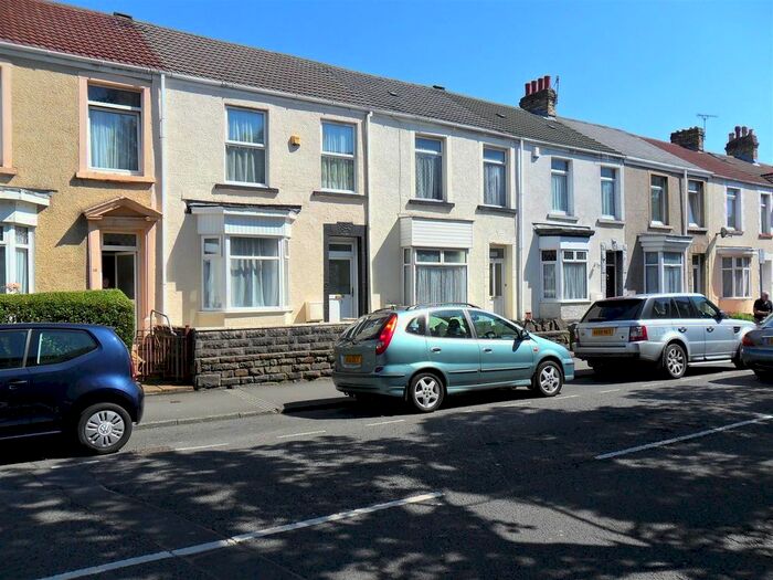 6 Bedroom Terraced House To Rent In Brynymor Road, Swansea, SA1