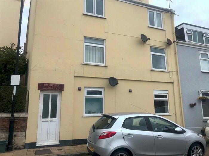 1 Bedroom Apartment To Rent In Chamberlain Road, Wyke Regis, Weymouth, DT4