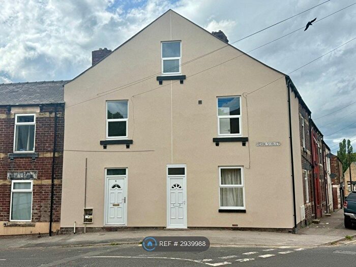 2 Bedroom Flat To Rent In Cudworth, Barnsley, S72