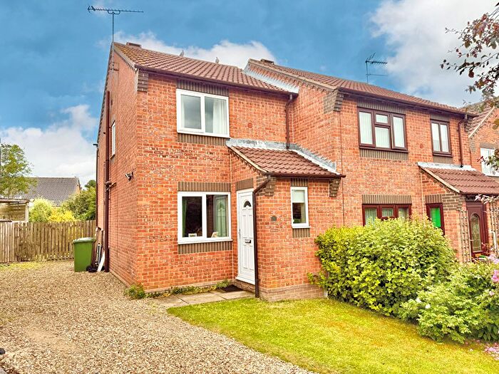 2 Bedroom Semi-Detached House To Rent In Northfield Walk, Driffield, YO25