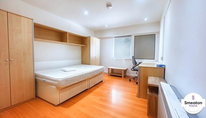 Studio To Rent In Classic Studio, PL4