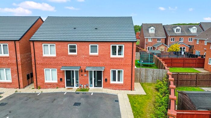 3 Bedroom Semi-Detached House For Sale In Dobsons Wood Lane, St. Helens, WA9