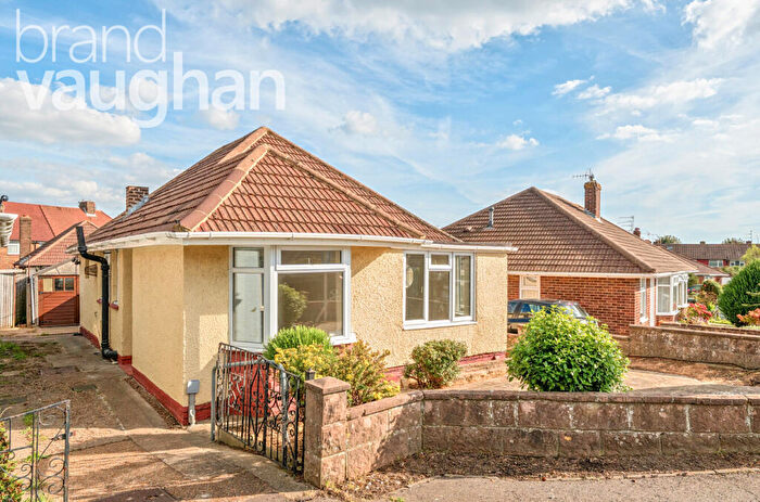 2 Bedroom Bungalow To Rent In Park Crescent, Portslade, Brighton, East Sussex, BN41