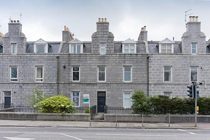 1 Bedroom Flat To Rent In King Street, Aberdeen, AB24